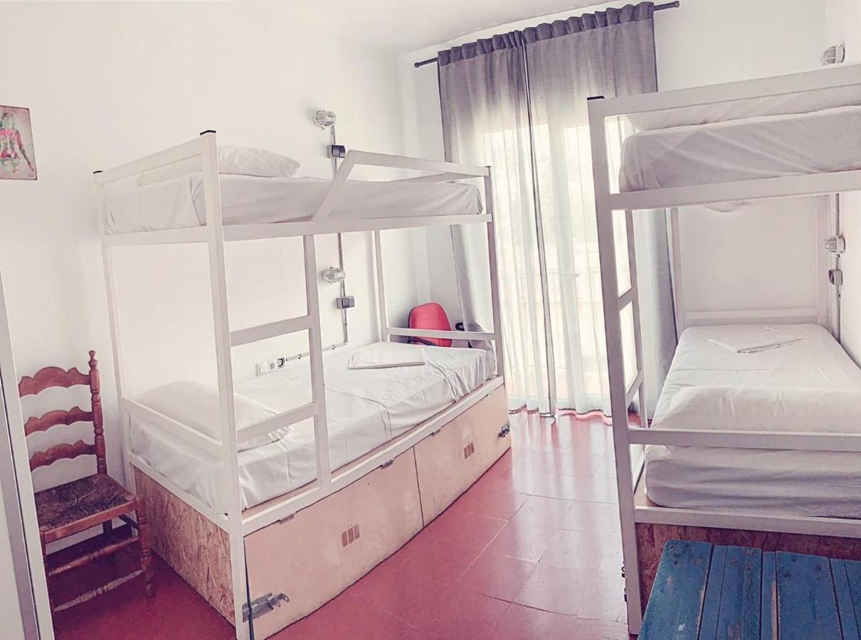 Loft Apart&Hostal โยเรตเดมาร์ ภายนอก รูปภาพ
