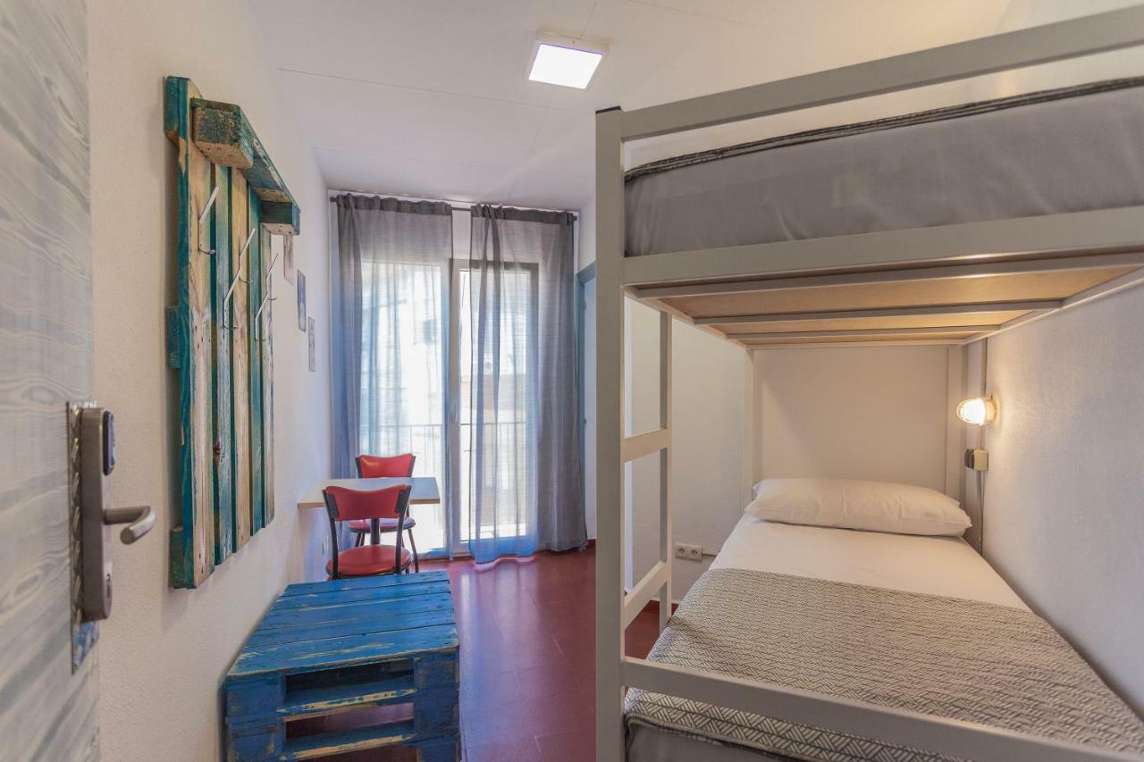 Loft Apart&Hostal โยเรตเดมาร์ ภายนอก รูปภาพ
