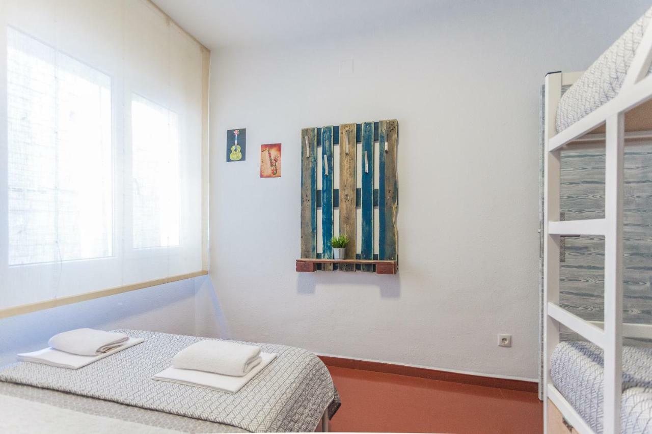 Loft Apart&Hostal โยเรตเดมาร์ ภายนอก รูปภาพ